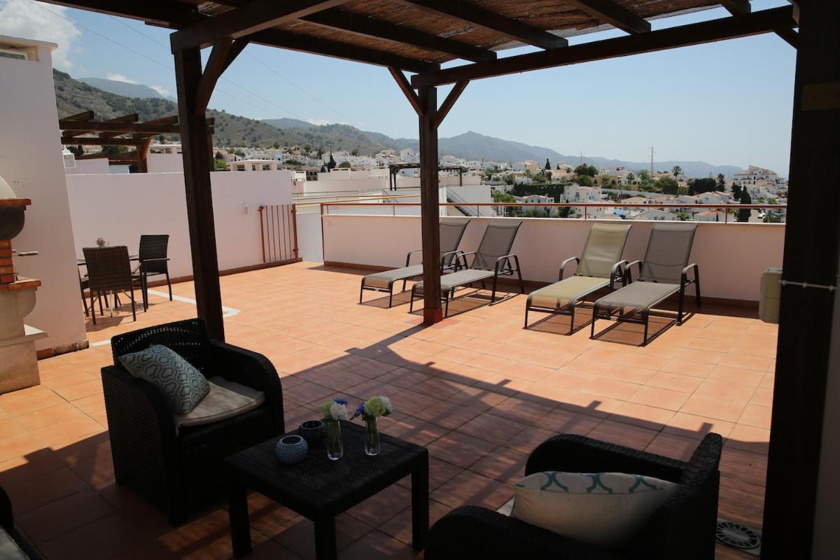 Andaluz Apartments Mar De Nerja Luaran gambar