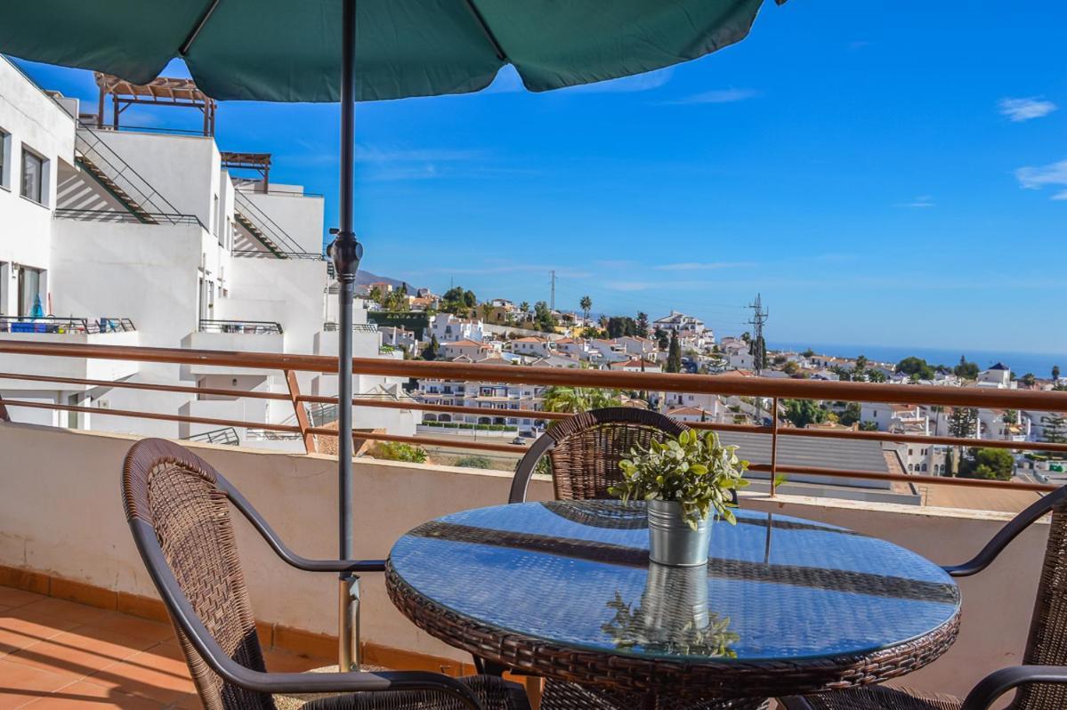 Andaluz Apartments Mar De Nerja Luaran gambar