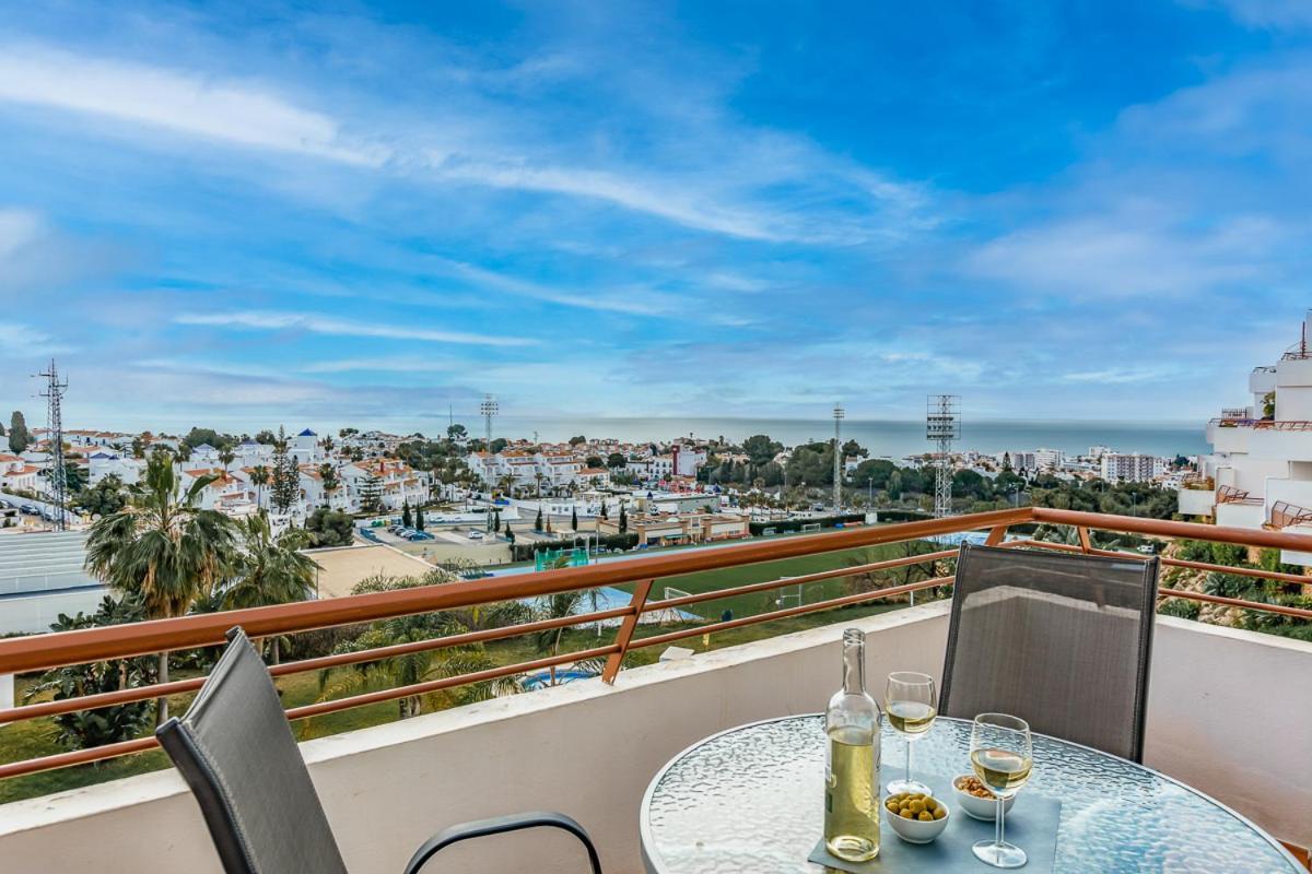Andaluz Apartments Mar De Nerja Luaran gambar