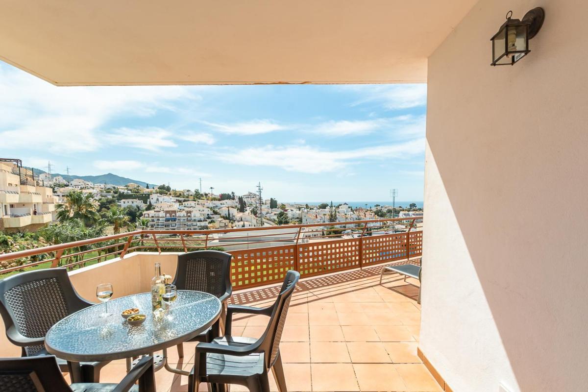 Andaluz Apartments Mar De Nerja Luaran gambar