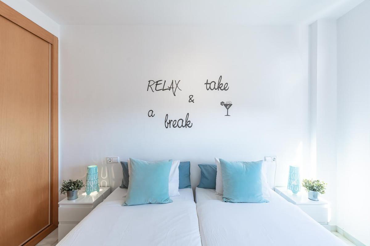 Andaluz Apartments Mar De Nerja Luaran gambar