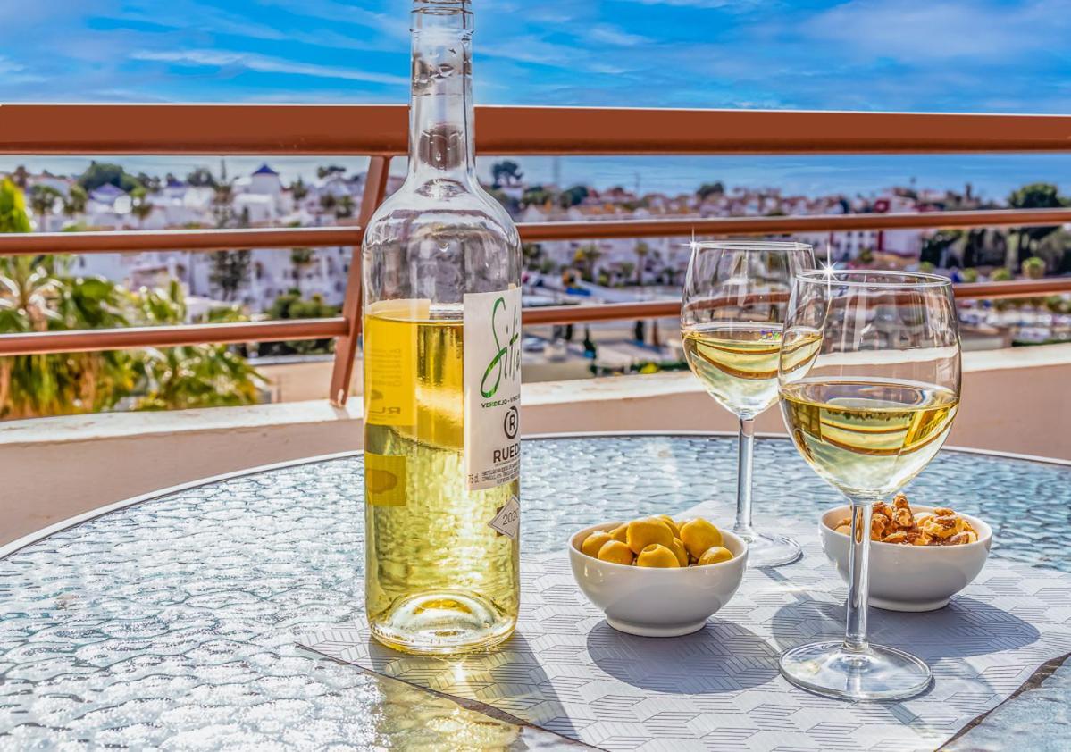 Andaluz Apartments Mar De Nerja Luaran gambar