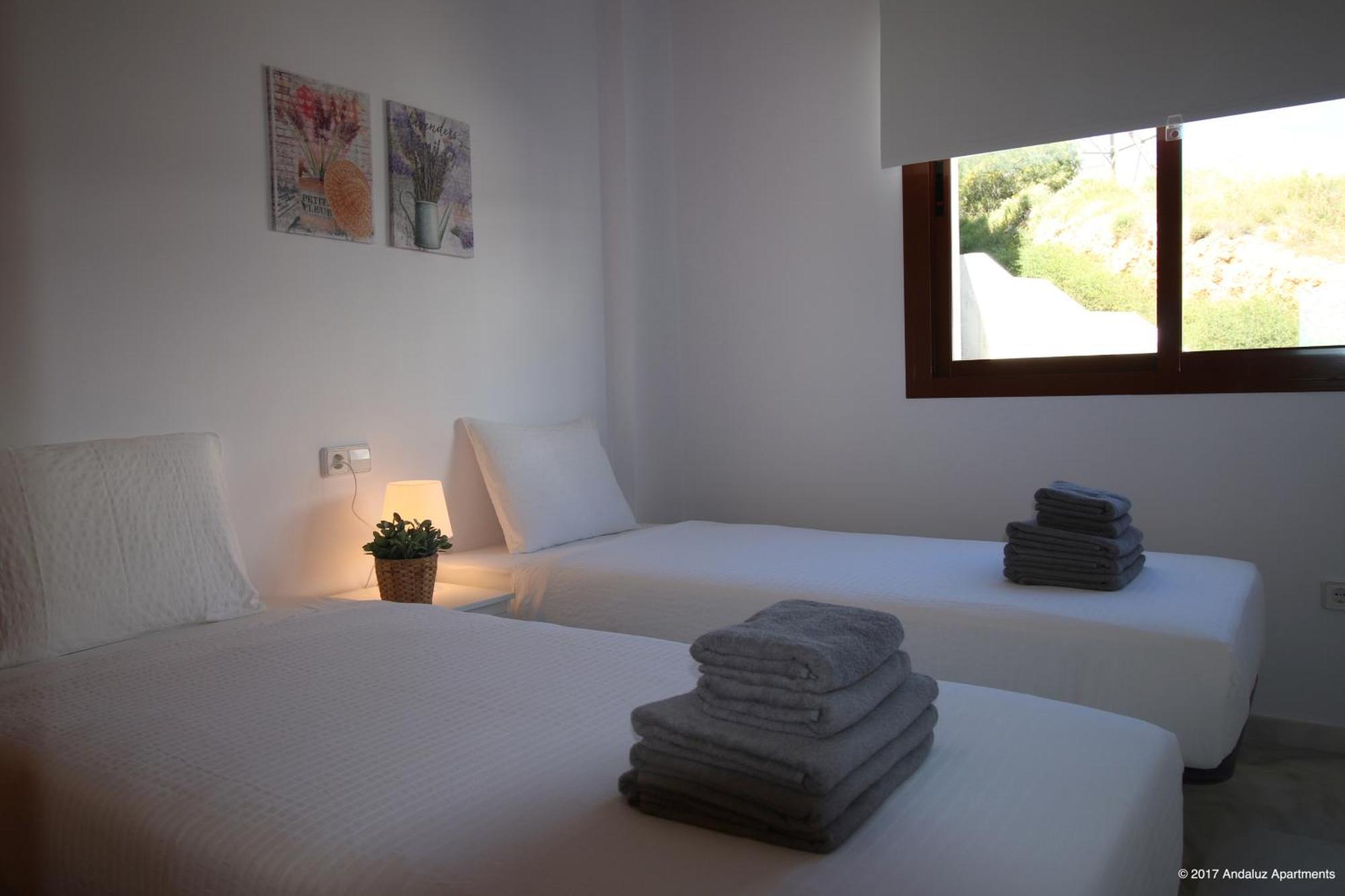 Andaluz Apartments Mar De Nerja Luaran gambar