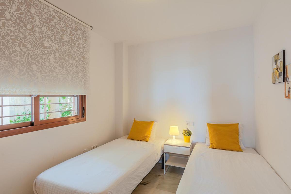 Andaluz Apartments Mar De Nerja Bilik gambar