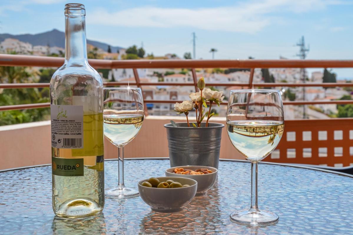 Andaluz Apartments Mar De Nerja Bilik gambar