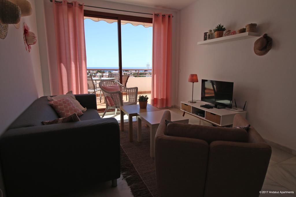 Andaluz Apartments Mar De Nerja Luaran gambar